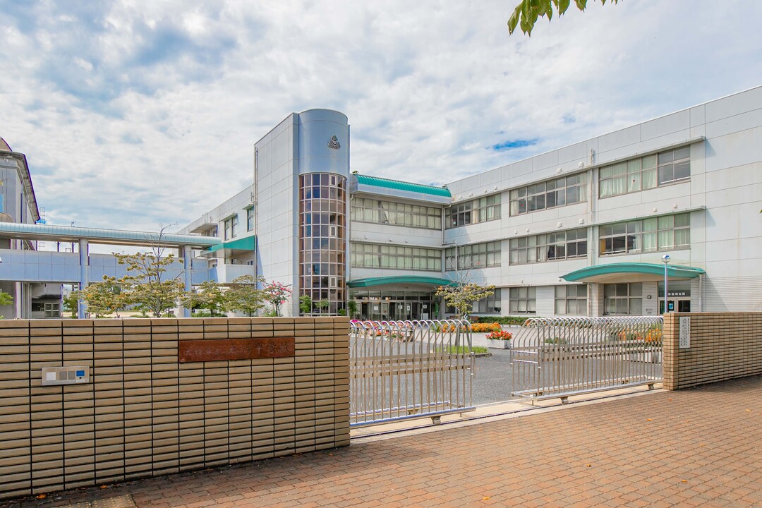 大竹中学校