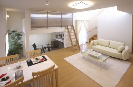 遊び心溢れる『ロフトと半地下のあるお家』