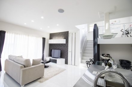 開放感と明るさを生み出す『多層空間の家』