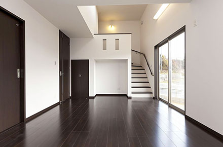 シックモダンで高級感あふれる『多層空間の家』
